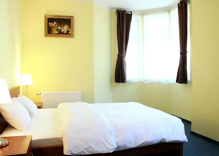 Vera Hotel